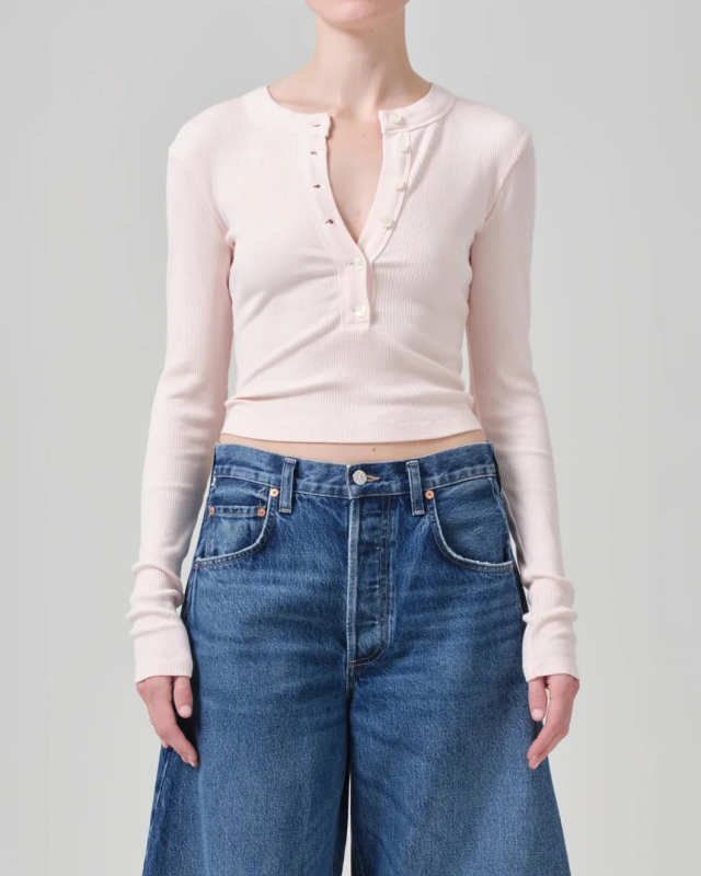 Varra Henley Cameo