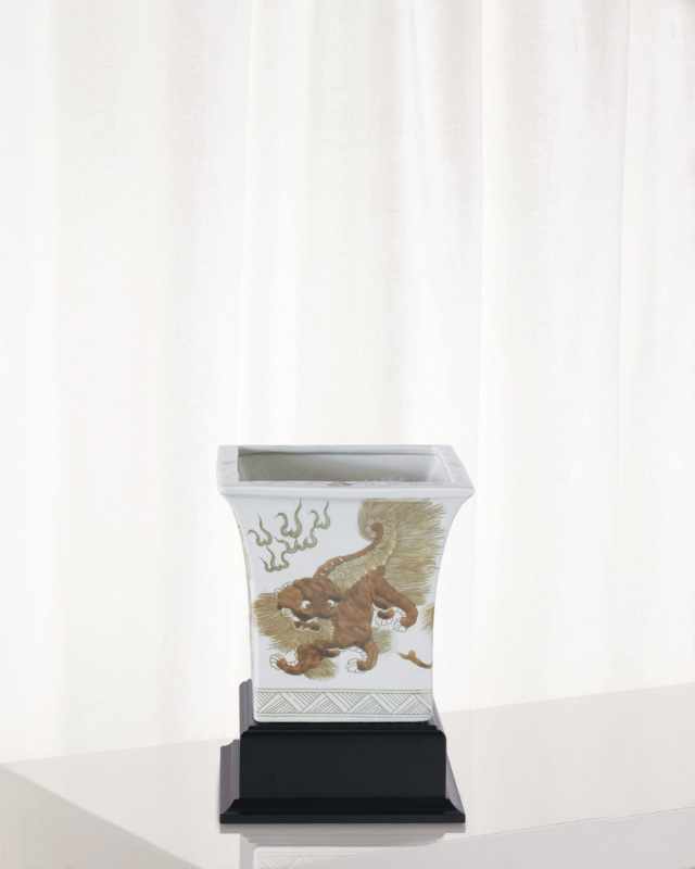 Chow Brown Square Planter with Stand