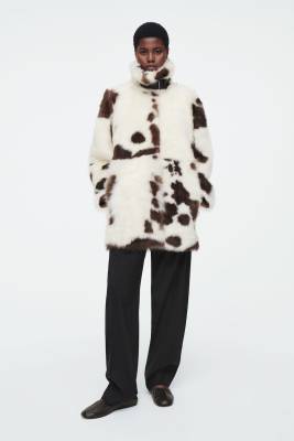 COS THE FUNNEL-NECK SHEARLING COAT