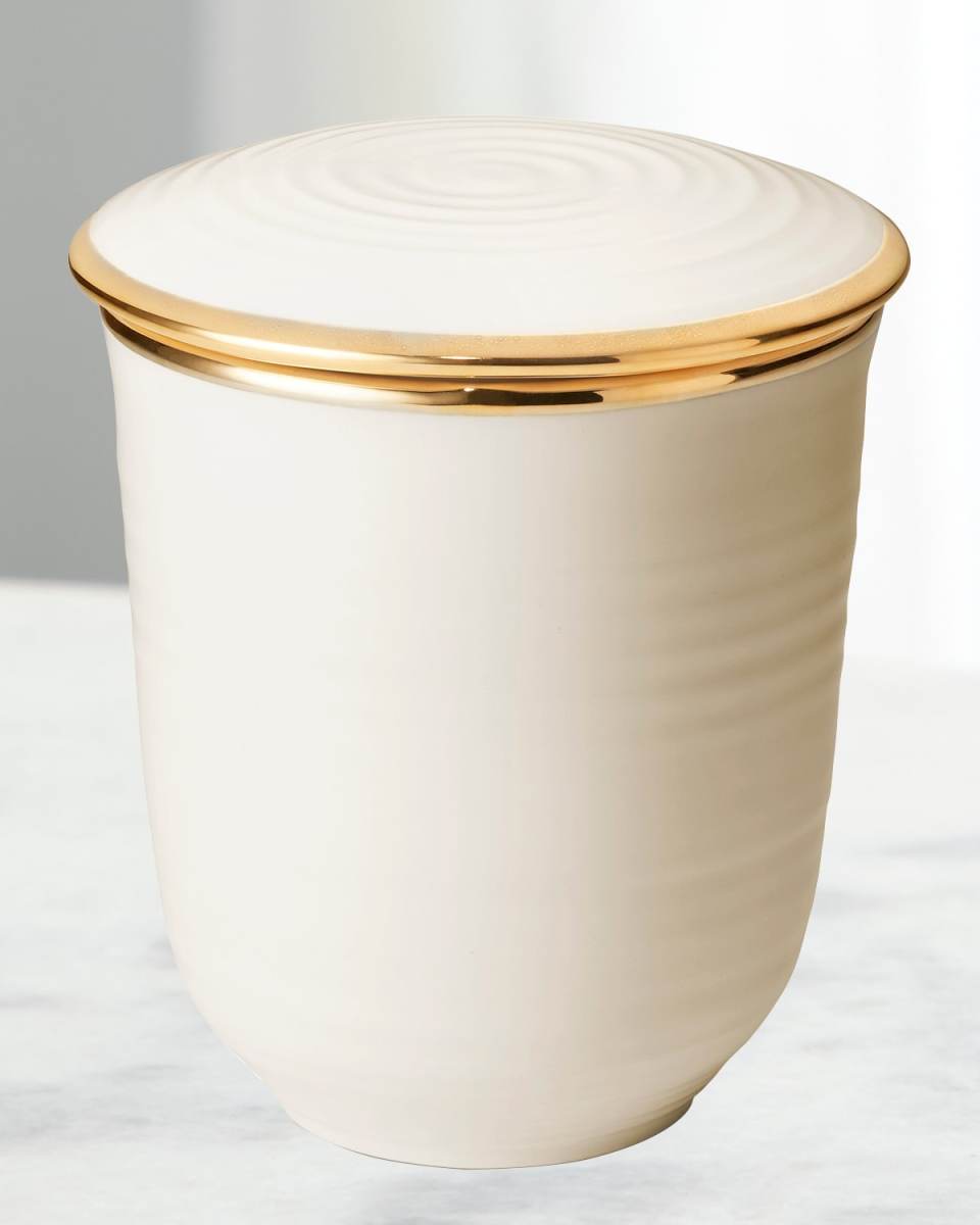 25 oz. Orange Blossom 3-Wick Savoy Candle in Cream Pot
