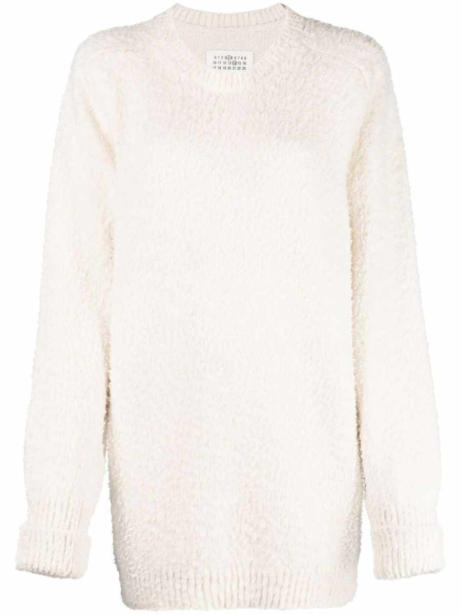 crew-neck knitted jumper
