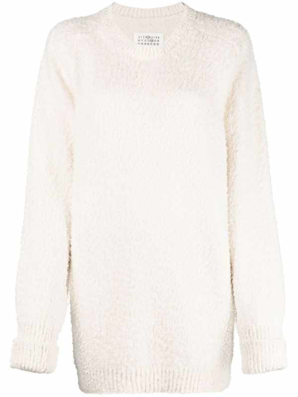 crew-neck knitted jumper