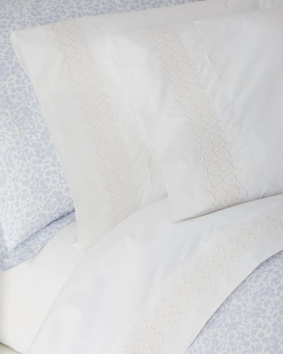 Sana Pillowcase Pair,