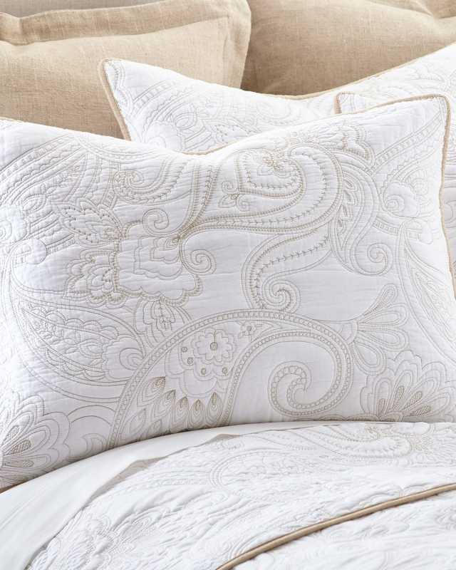 Perla Quilt Set