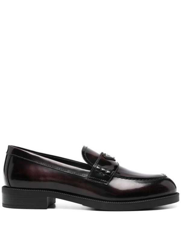enamel triangle logo loafers