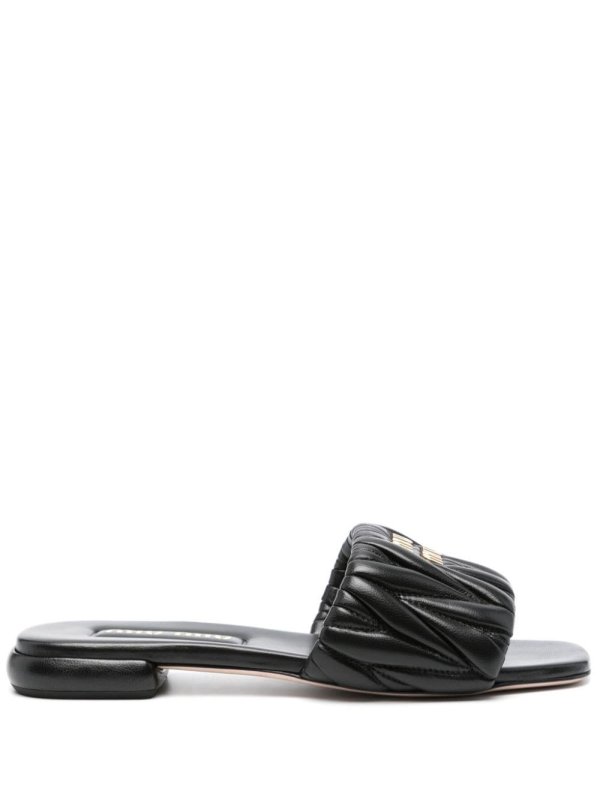 matelassé leather sandals
