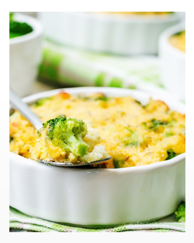 Broccoli Cheese Rice Casserole, Serves 4-6