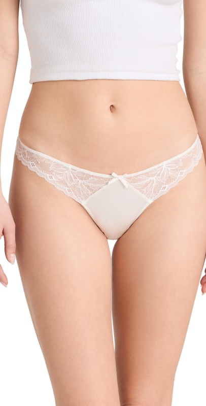 Fleur du Mal Gardenia Lace Thong Creme