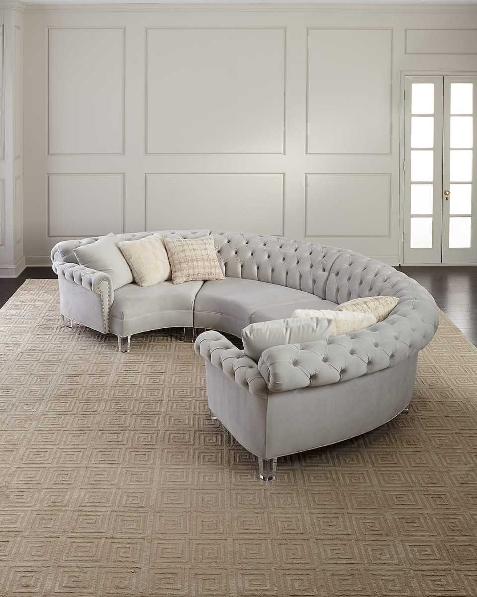 Varriane Petite Sectional