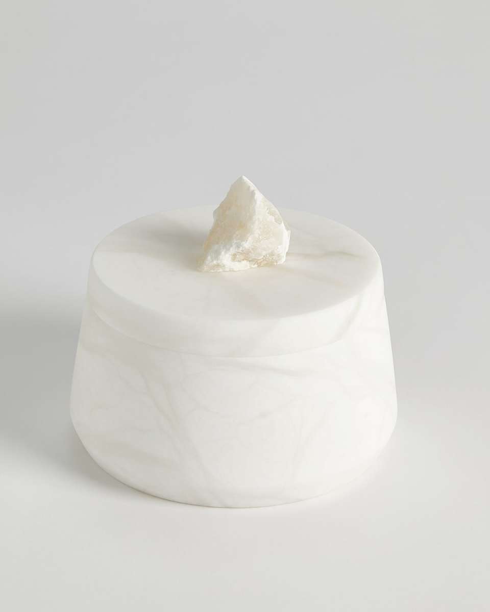 Alabaster Tapered Round Box w/ Rock Finial