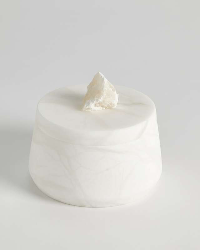 Alabaster Tapered Round Box w/ Rock Finial