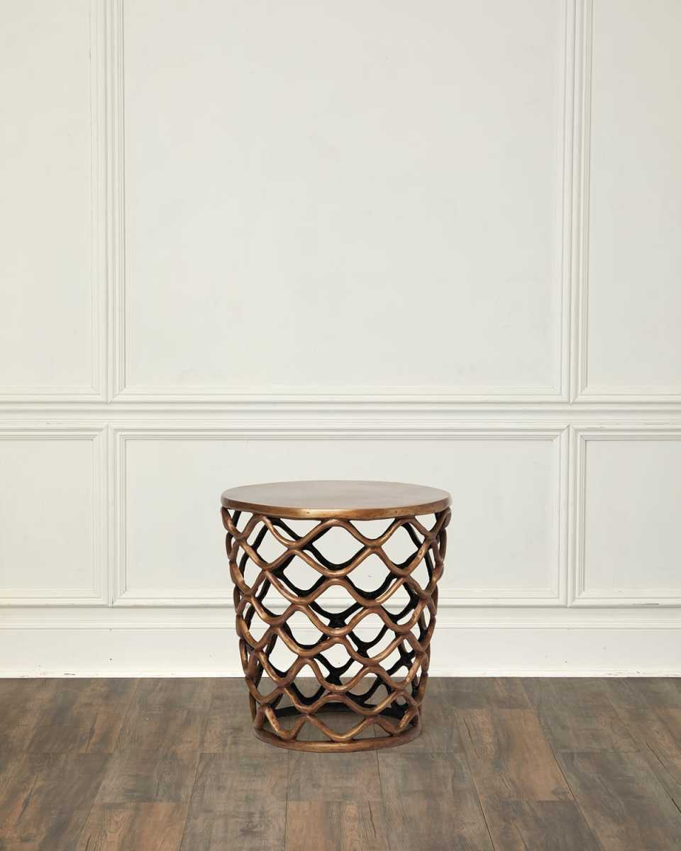 Lattice Accent Table