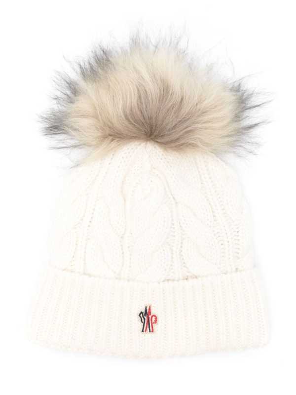 pompom-detail beanie hat