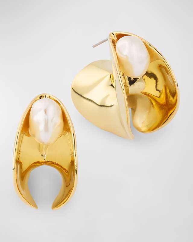 Shira Pearl Earrings