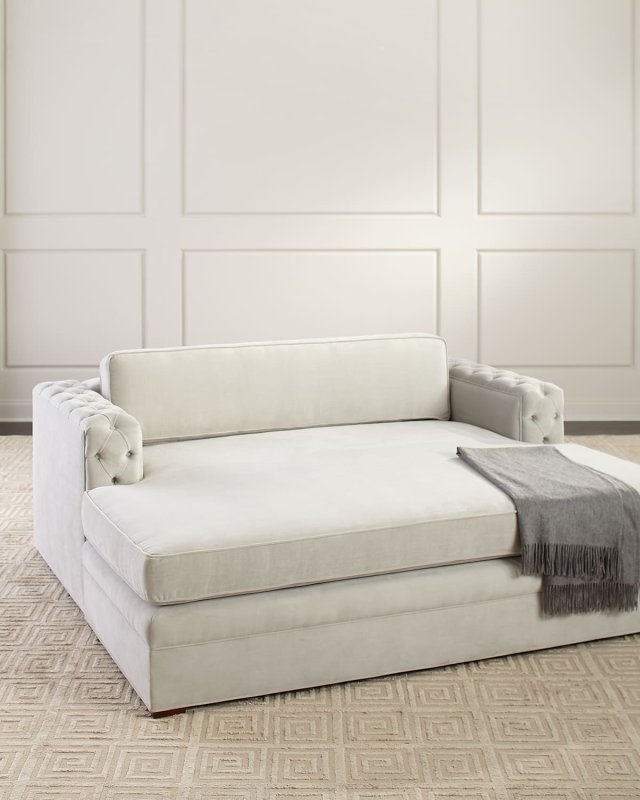 Bradley Chaise