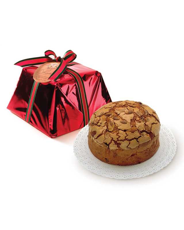 Italian Panettone Cake