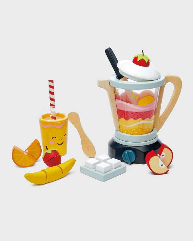 Kid's Mini Chef Wooden Fruit Blender Toy Kit