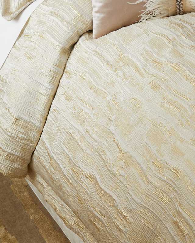 Nana Queen 3-Piece Duvet Cover Set