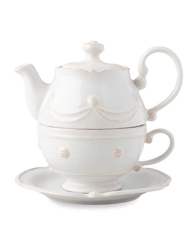Berry & Thread Tea for One with Saucer - Whitewash