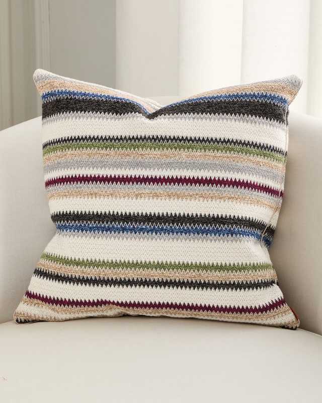 Blurred Zigzag Cushion