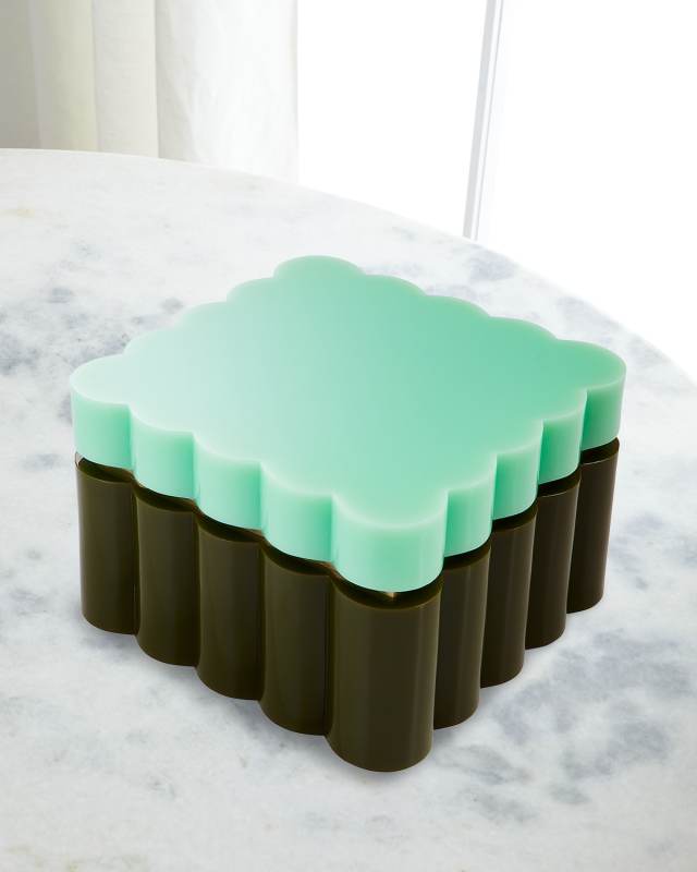 Fleur Medium Acrylic Box