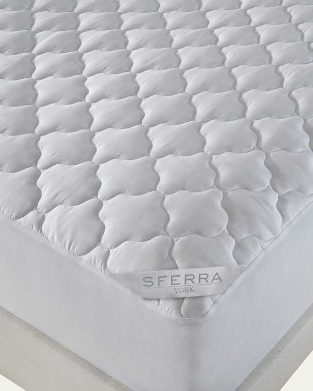 York Queen Mattress Pad
