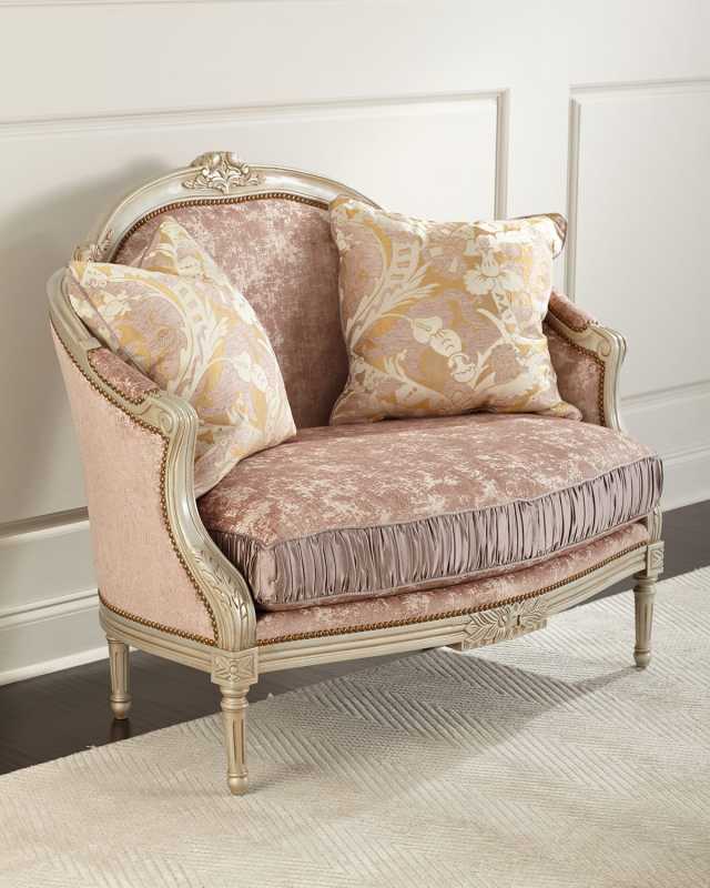 Scarlett Settee