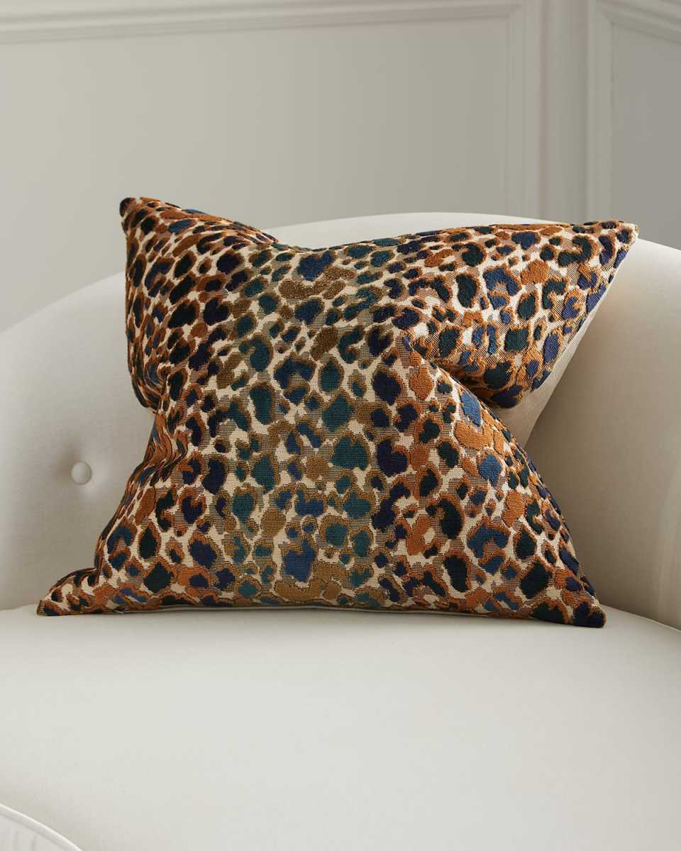 Topanga Decorative Pillow, 22" x 22"