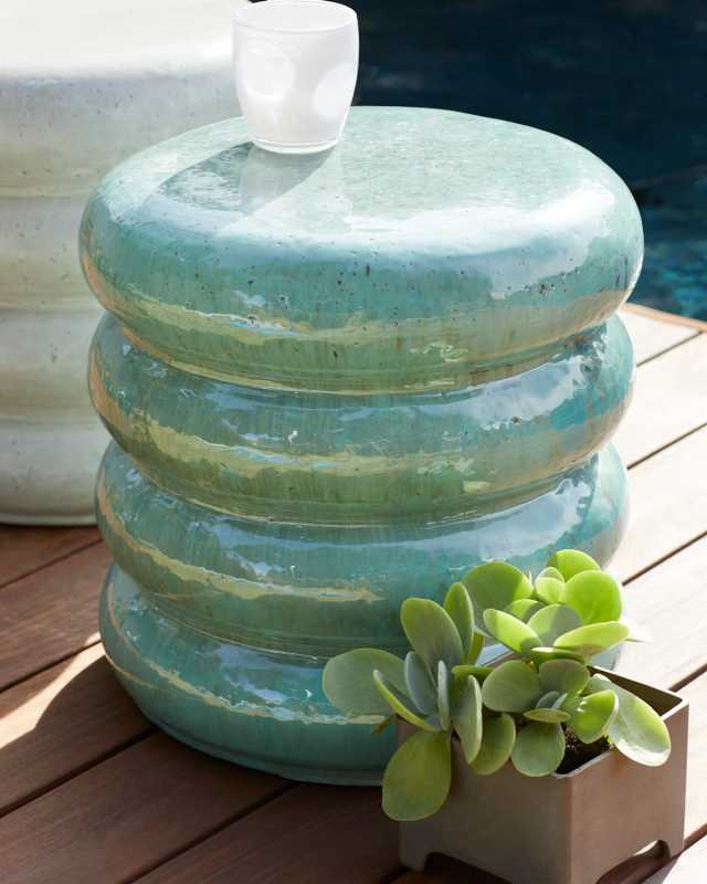 Torus 18" Stool