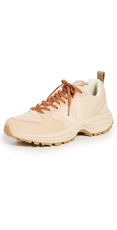 Veja Reformation x Veja Venturi Sneakers Reformation Juta