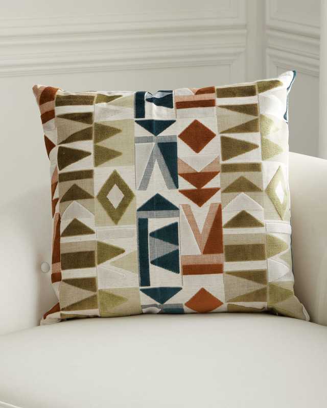 Traydon Pillow,