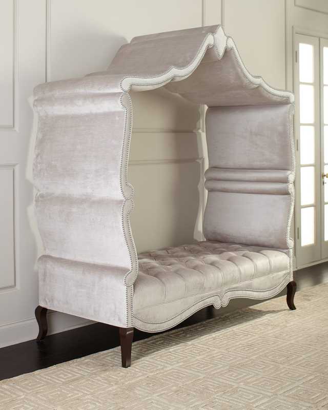 Antoinette Hooded Bench