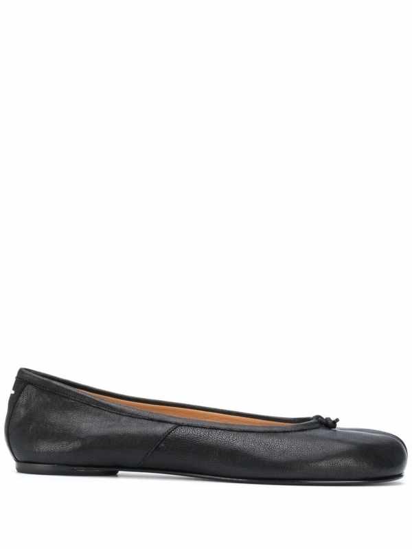 Tabi leather ballet flats