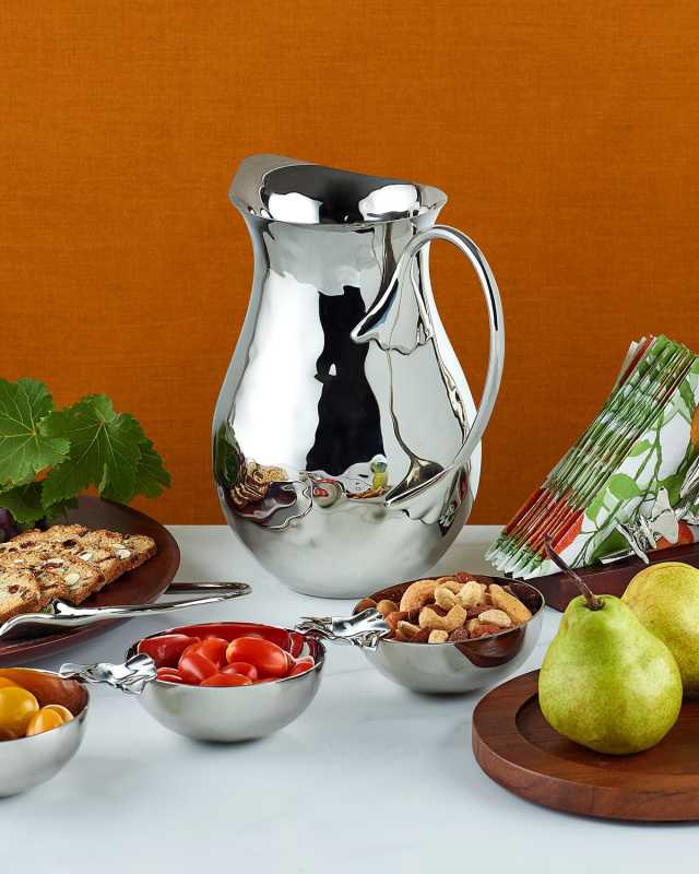 Ginkgo Pitcher with Leaf Handle, 72 oz