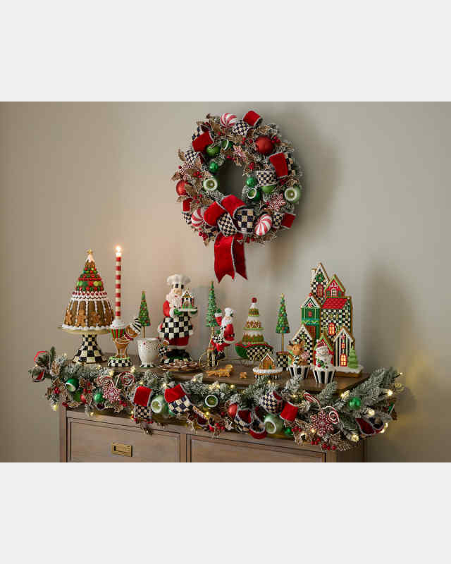 Bake Shop Gingerbread Candle Holder