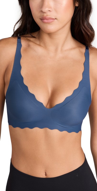 b. tempt'd by Wacoal B Wow'd Wire Free Bralette Night