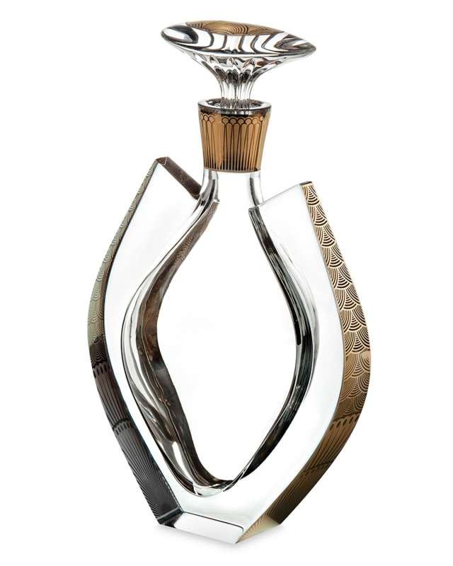Fenix Whiskey Decanter with Gold Details