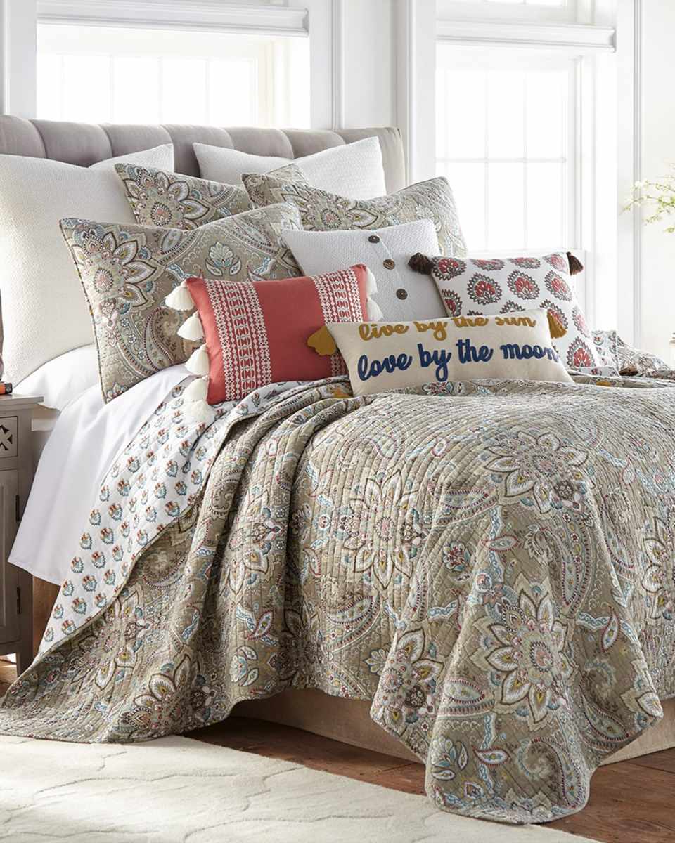 Kassandra Quilt Set