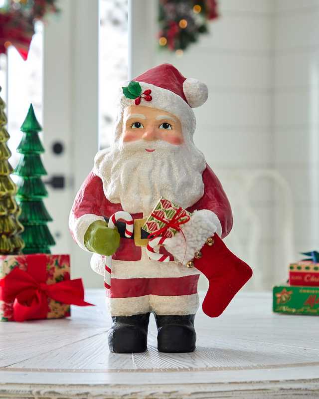 Retro-Style Santa With Stocking