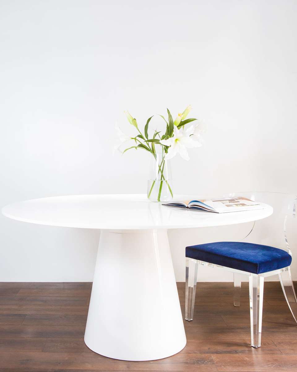 Amity Round Dining Tab