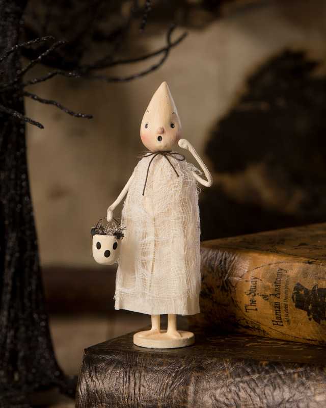 Happy Haunting Ghost Halloween Decoration