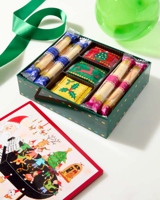 Holiday Petit Cinq Delices Cookies