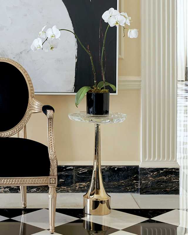 The Inbloom Accent Table