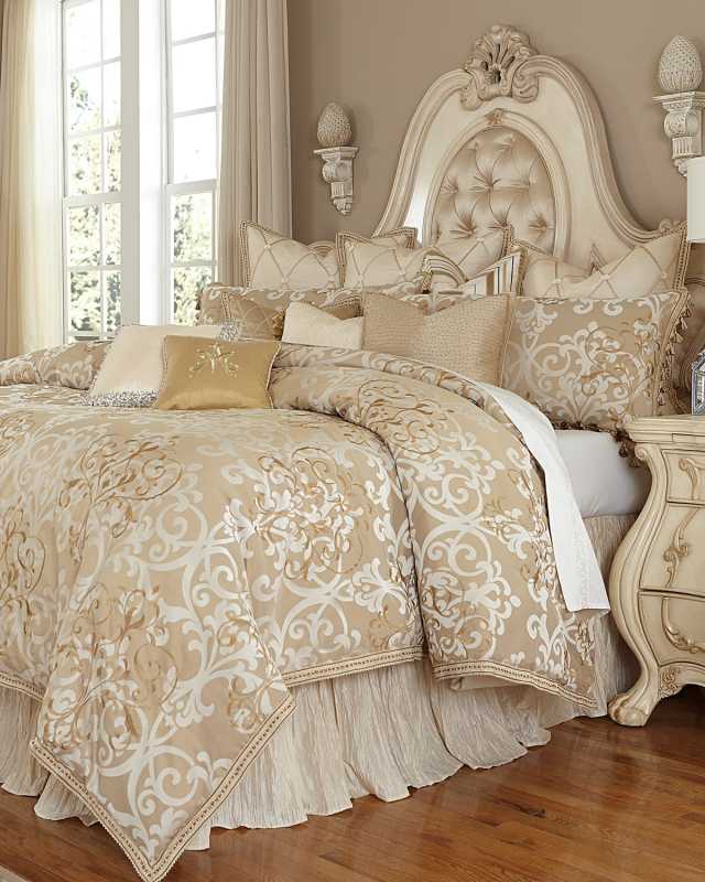 Luxembourg 12-Piece Queen Comforter Set