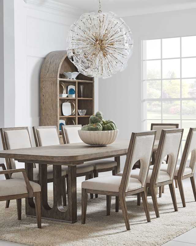 Havern Dining Table With Two Leaves