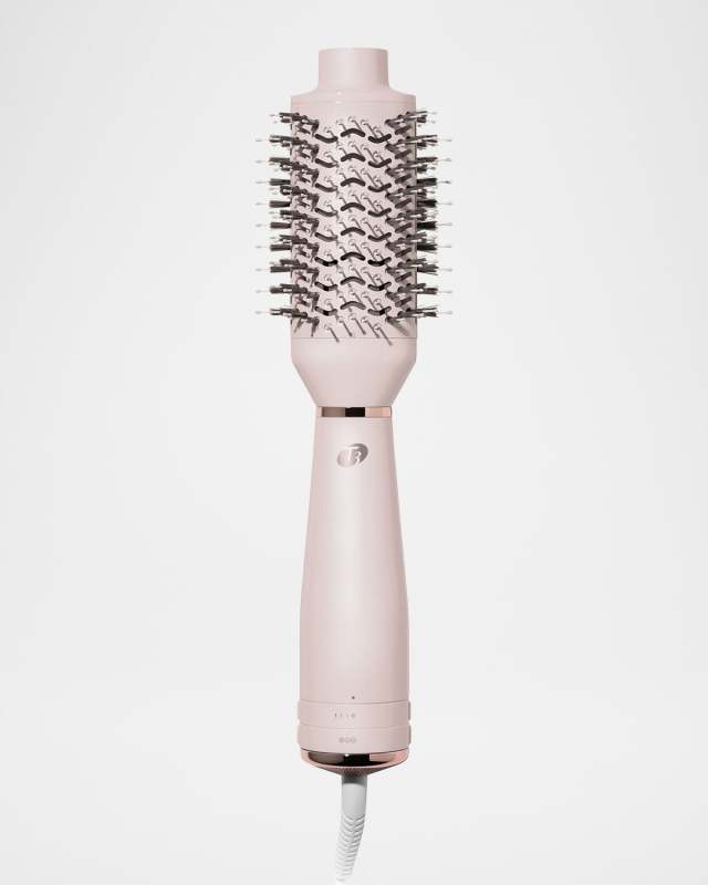 One-Step Smoothing and Volumizing Hair Dryer Brush