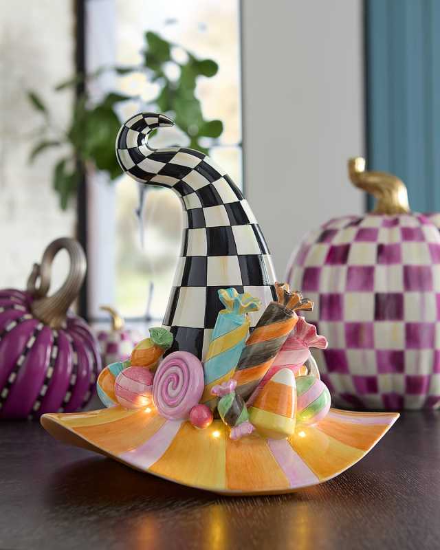 Trick or Treat Illuminated Witch's Hat