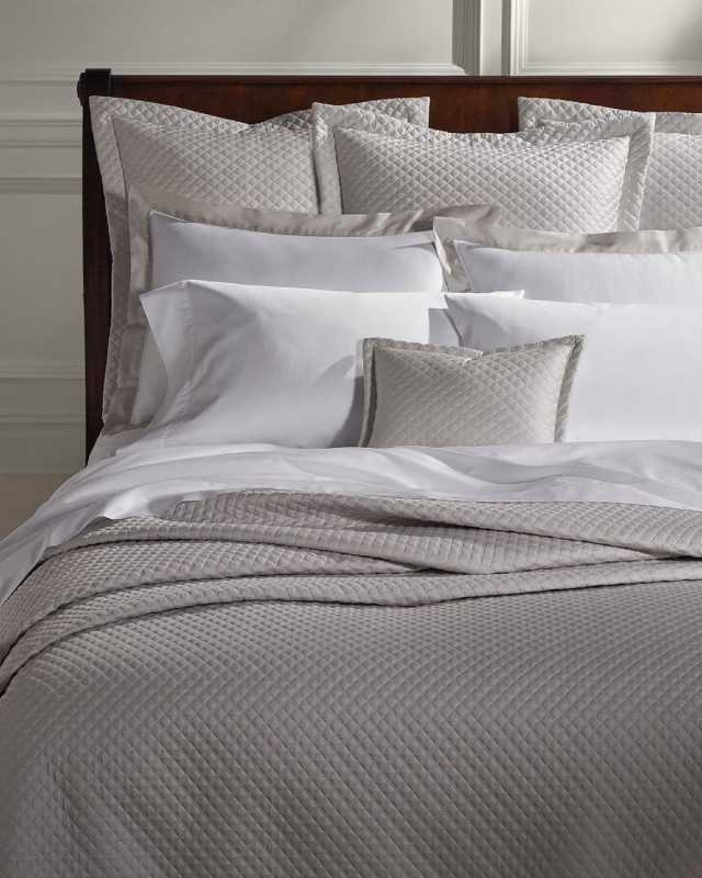 Quilted Sateen Argyle Quilt, FULL-QUEEN