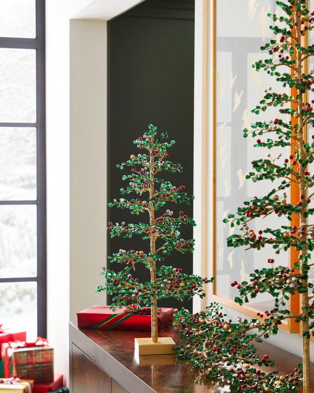 26" Classic Christmas Tree Decoration