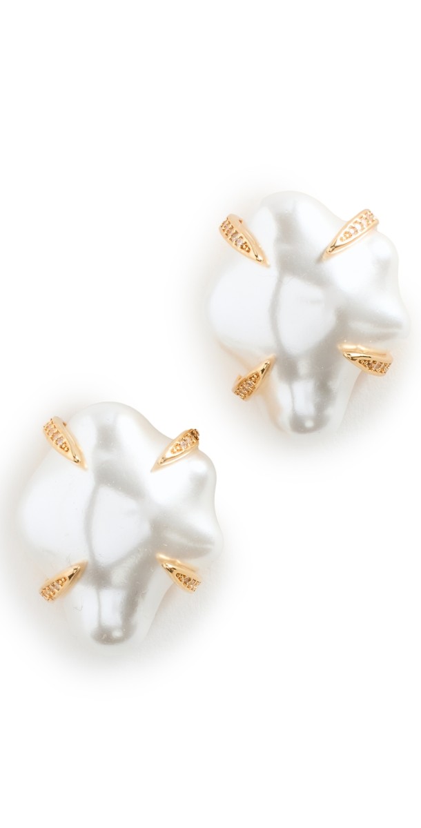 Kenneth Jay Lane Pearl Post Earrings Gold/Pearl